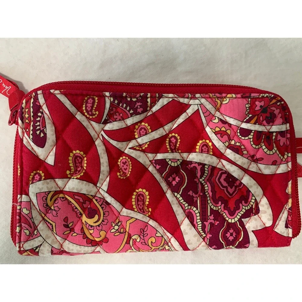 Vera Bradley Red Pink Paisley Quilted Cotton Zip Around Continental Wallet#890